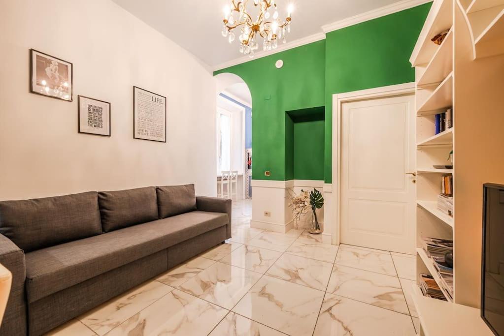 Centrale'S Nest - Elegant Apt Close To Central Station Милан Экстерьер фото